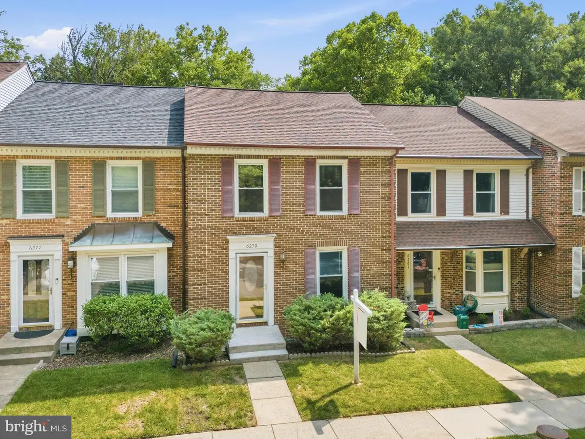 6279 Kerrydale Dr, Springfield, VA 22152 - #1