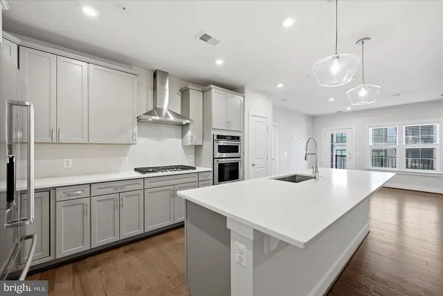 2324 Wind Charm St #306, Herndon, VA 20171 - #3