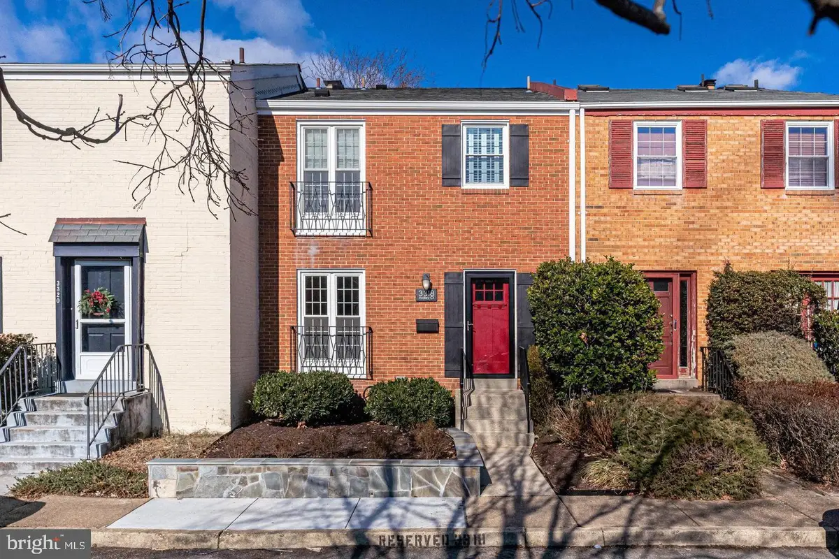 3318 Ardley Ct, Falls Church, VA 22041 - #1