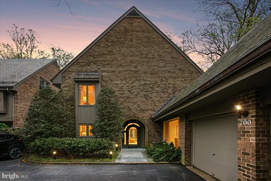 700 Belgrove Rd, McLean, VA 22101 - #2