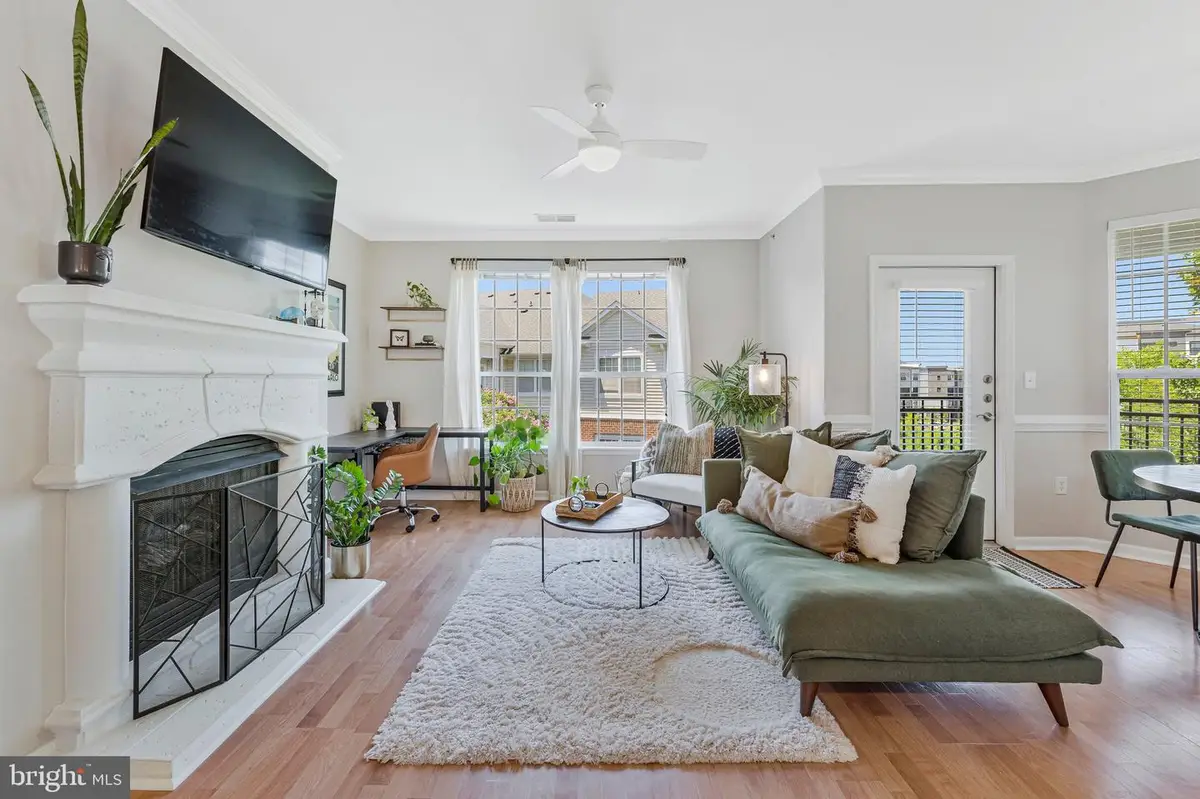 12949 Centre Park Cir #408, Herndon, VA 20171 - #1