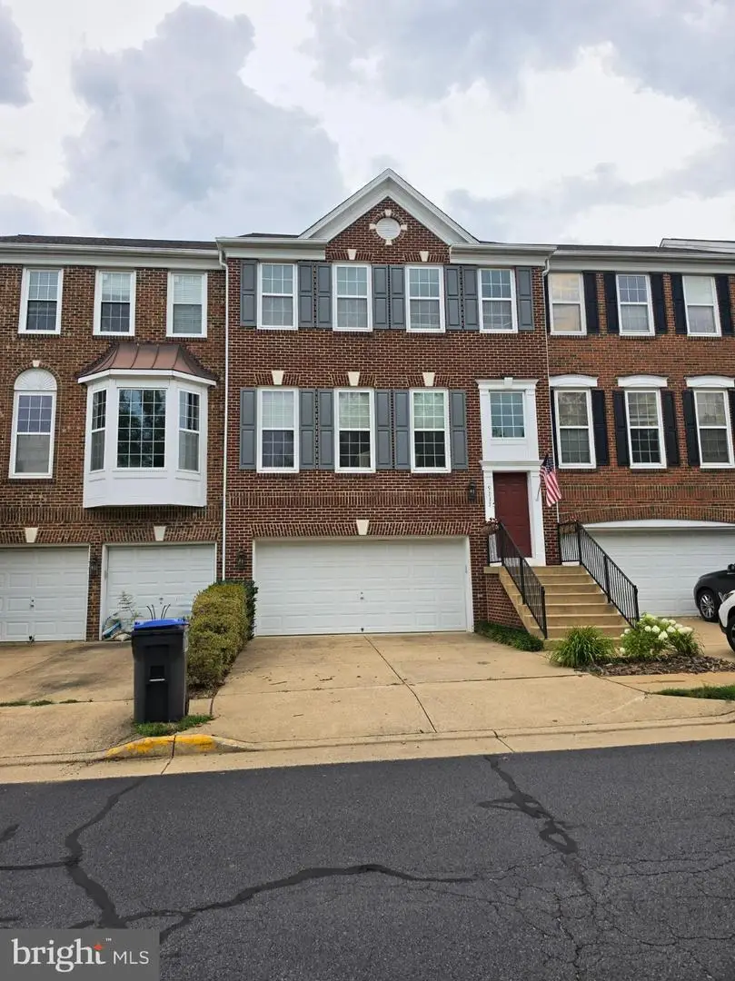 5131 Sapphire Sky Ln, Centreville, VA 20120 - #2
