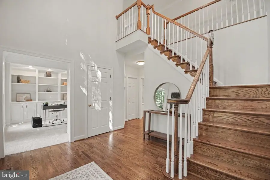 6356 Lee Forest Path, Centreville, VA 20120 - #2