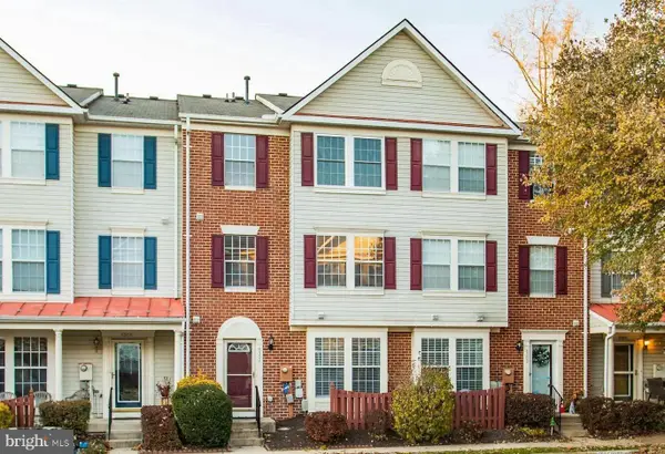 8304 Duck Hawk Way #3, LORTON, VA 22079