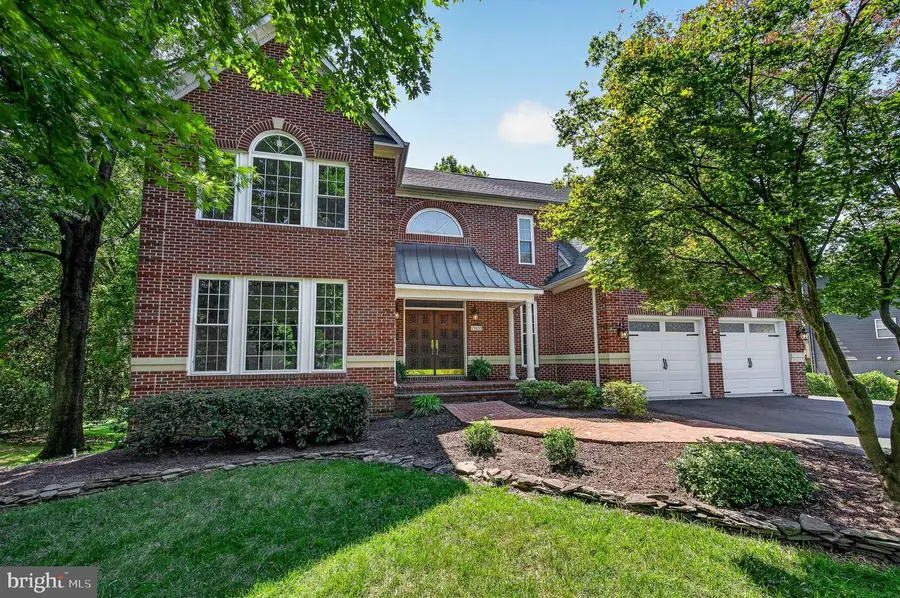 13633 Birch Dr, Chantilly, VA 20151 - #2