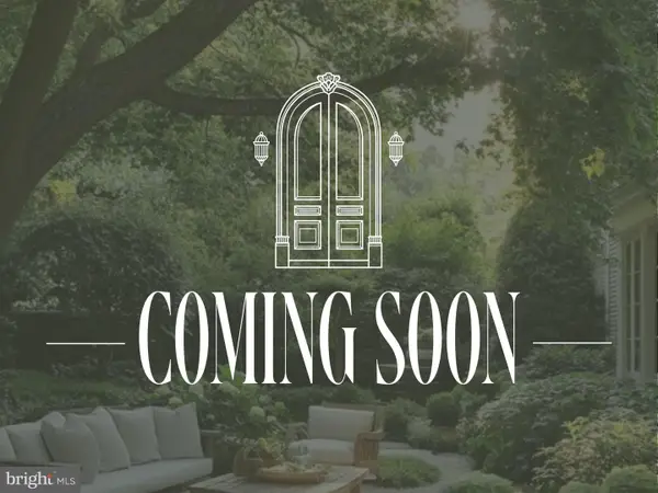 5565 Seminary Rd #201, FALLS CHURCH, VA 22041