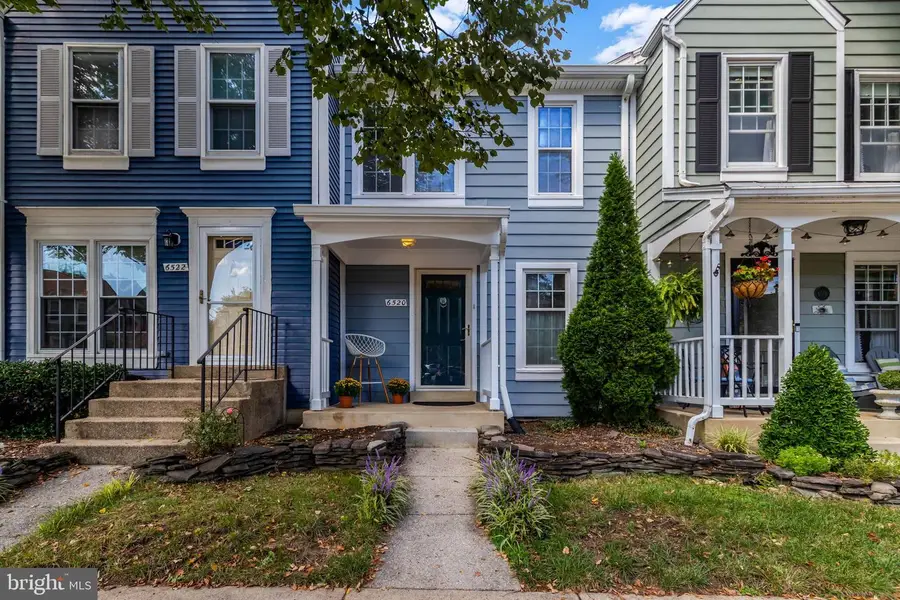 6520 Brick Hearth Ct, Alexandria, VA 22306 - #2