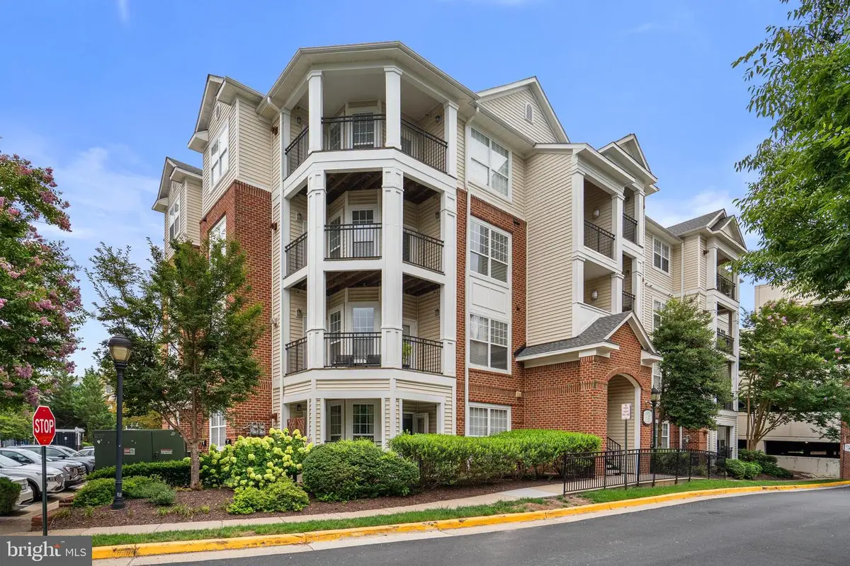 12933 Centre Park Cir #306, Herndon, VA 20171 - #1