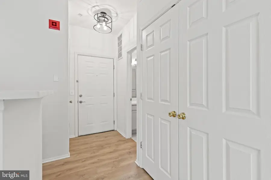 1530 Spring Gate Dr #9106, McLean, VA 22102 - #2