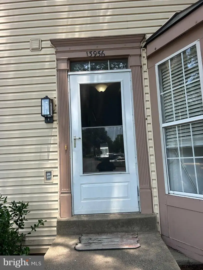 13956 Gunners Pl, Centreville, VA 20121 - #3