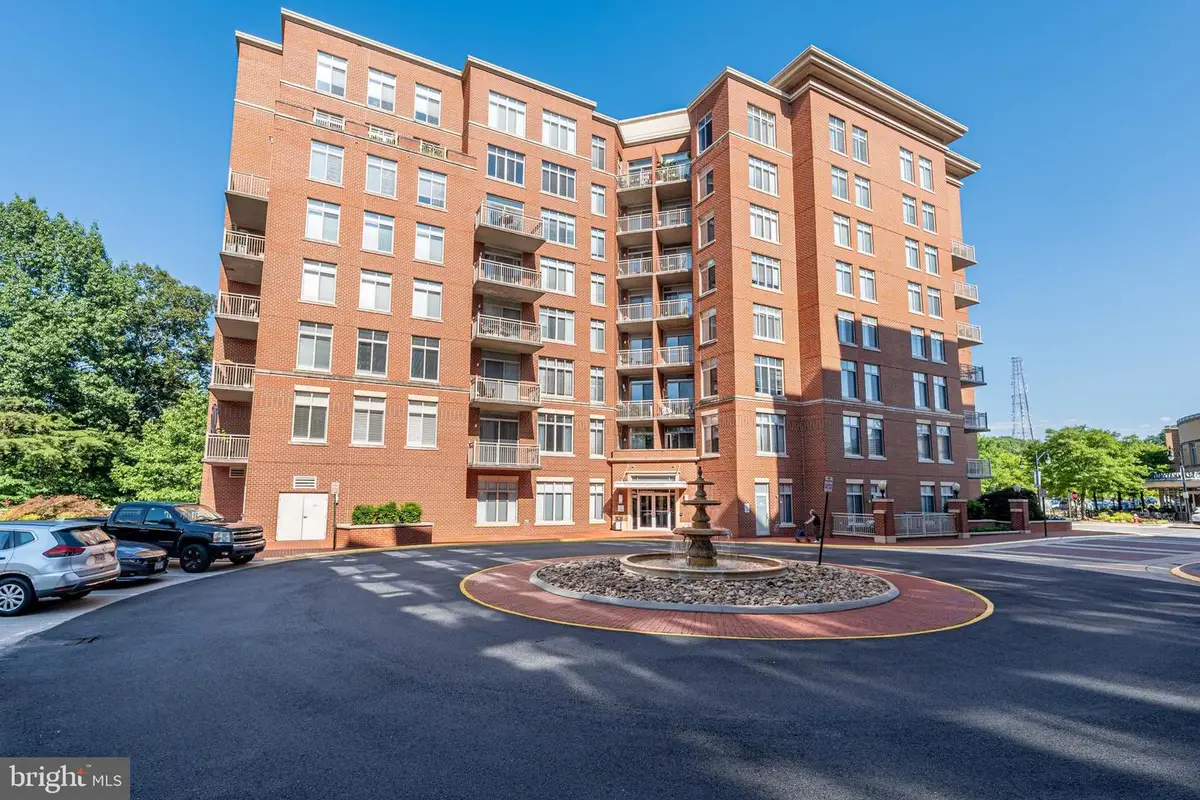 4480 Market Commons Dr #416, Fairfax, VA 22033 - #1