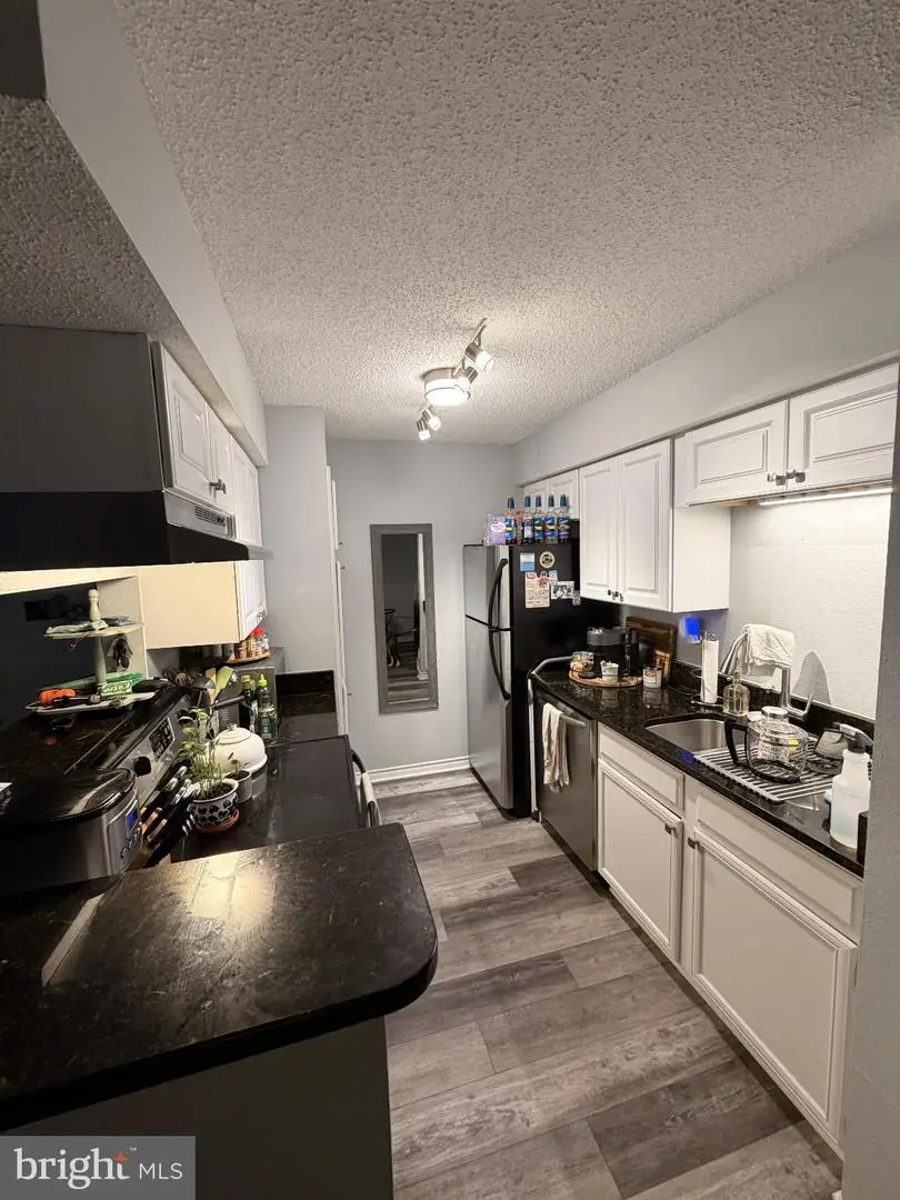 1536 Lincoln Way #302b, McLean, VA 22102 - #3