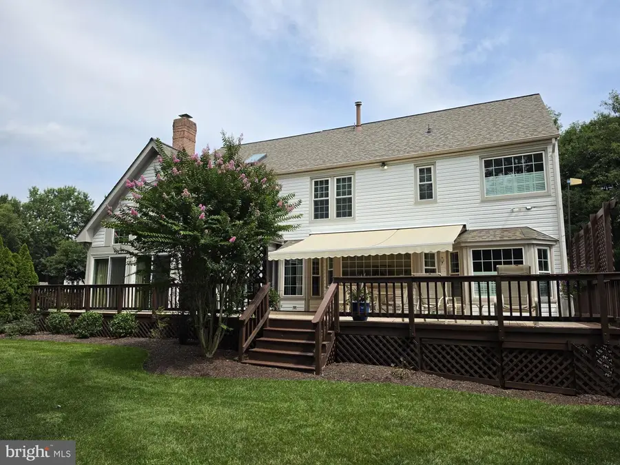 15601 Meherrin Dr, Centreville, VA 20120 - #3