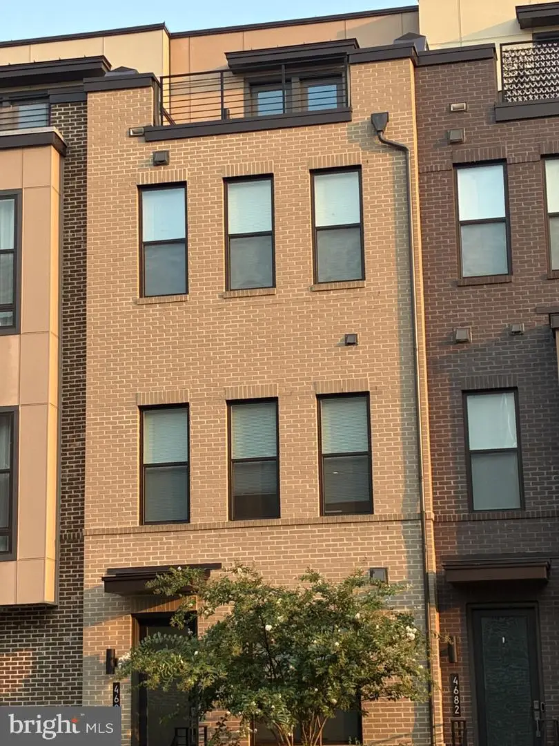 4680 Charger Pl, Chantilly, VA 20151 - #2