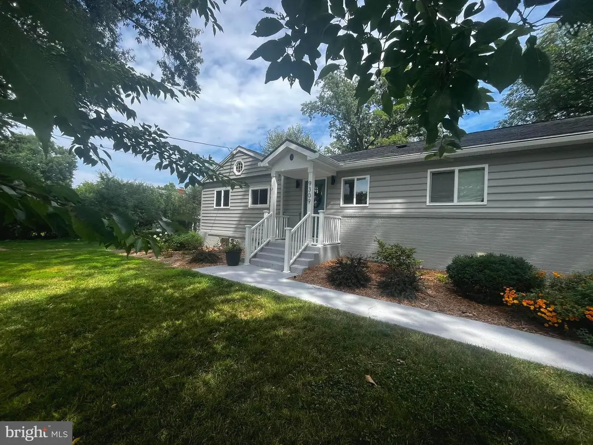 9309 Allwood Dr, Alexandria, VA 22309 - #1