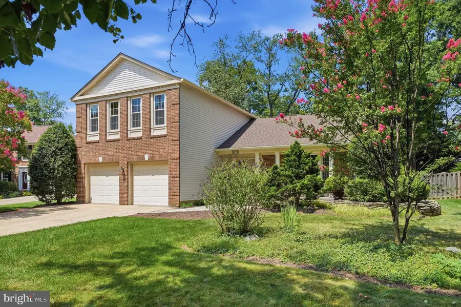 8518 Rehoboth Ct, Vienna, VA 22182 - #2