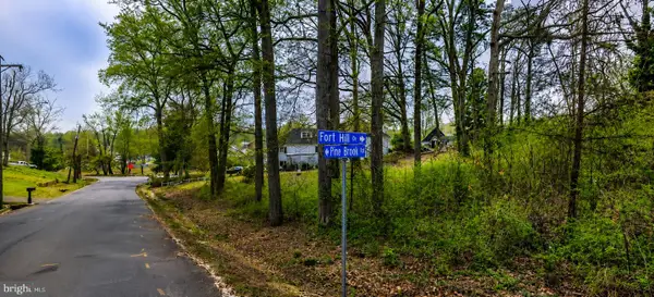3701 Fort Hill Dr, ALEXANDRIA, VA 22310