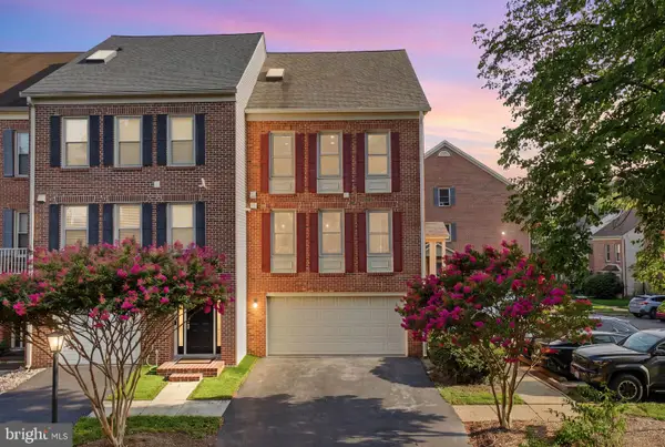 7559 Chrisland Cv, FALLS CHURCH, VA 22042