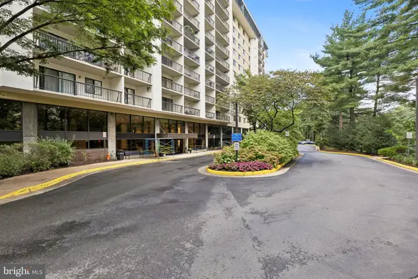 3800 Powell Ln #805, FALLS CHURCH, VA 22041