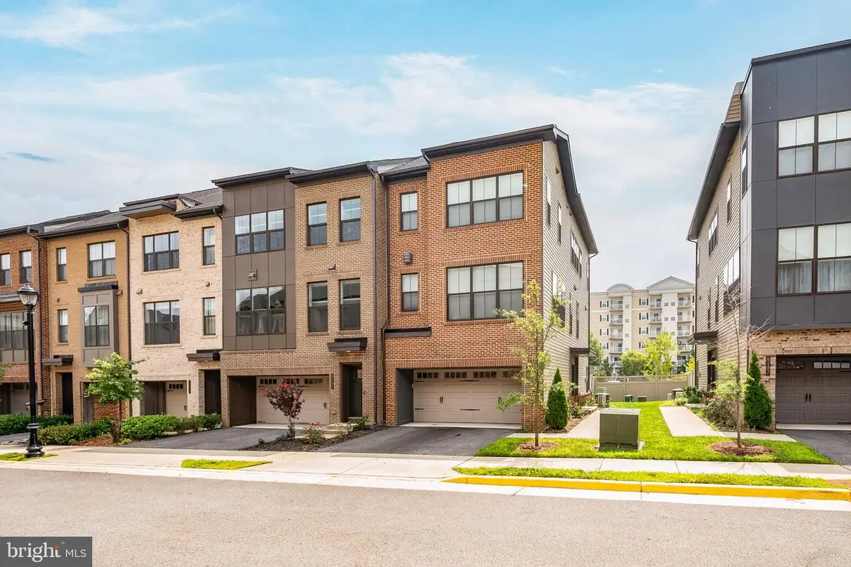6185 Veneto Ter, Alexandria, VA 22312 - #1