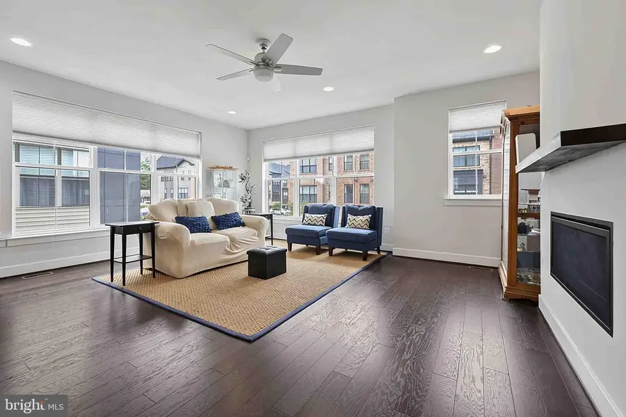 6185 Veneto Ter, Alexandria, VA 22312 - #3