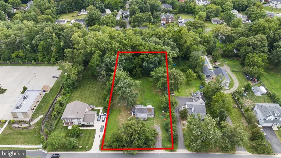 8721 Pohick Rd, Springfield, VA 22153 - #2