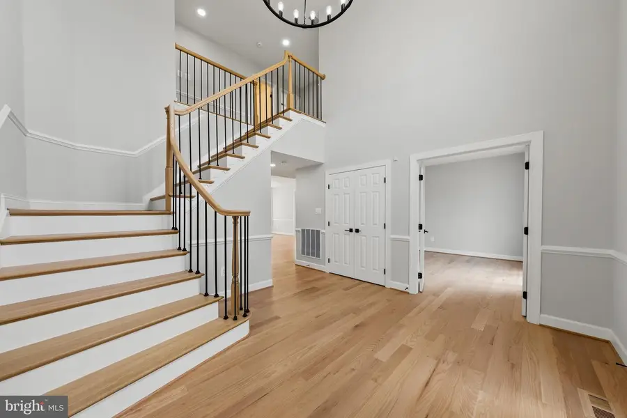 2053 George Washington Rd, Vienna, VA 22182 - #3