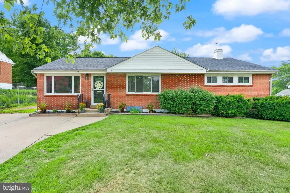 6206 Hillview Ave, Alexandria, VA 22310 - #1