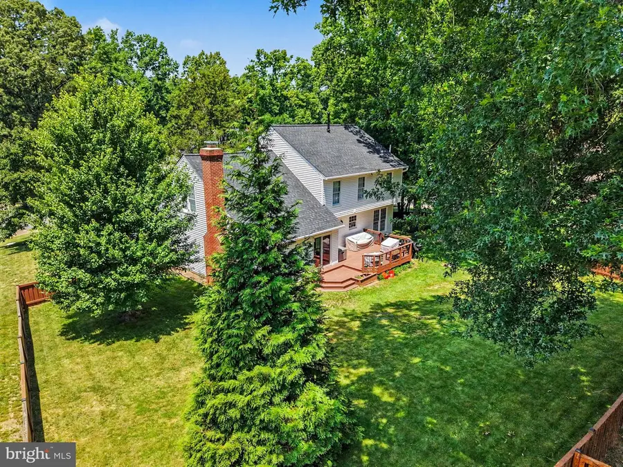 8019 Oak Bridge Ln, Fairfax Station, VA 22039 - #2