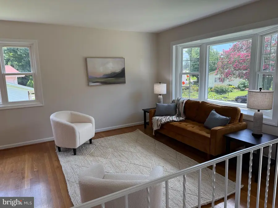 7812 Royston St, Annandale, VA 22003 - #3