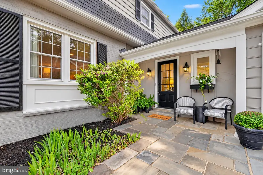 10309 Hunt Country Ln, Vienna, VA 22182 - #2