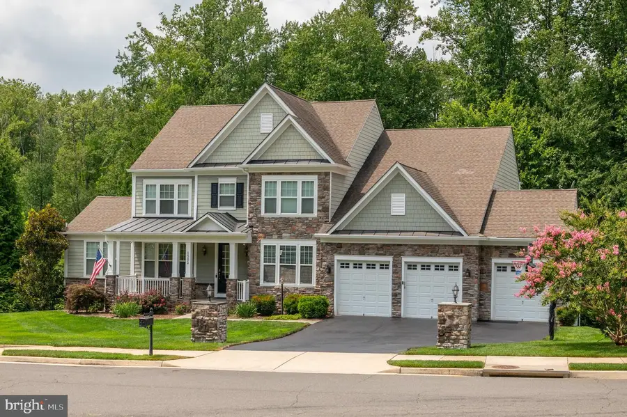 1302 Scotts Run Rd, McLean, VA 22102 - #2