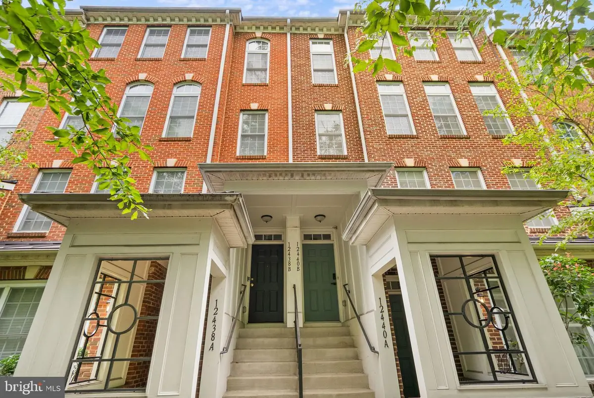 12440-b Liberty Bridge Rd #303b, Fairfax, VA 22033 - #1