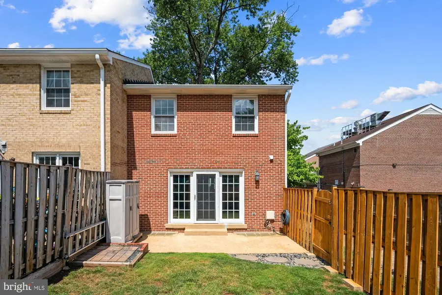 558 Windover Ave Nw, Vienna, VA 22180 - #2