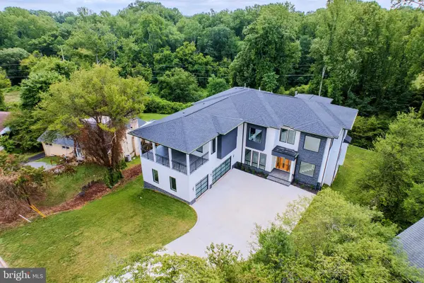 1434 Waggaman Cir, MCLEAN, VA 22101