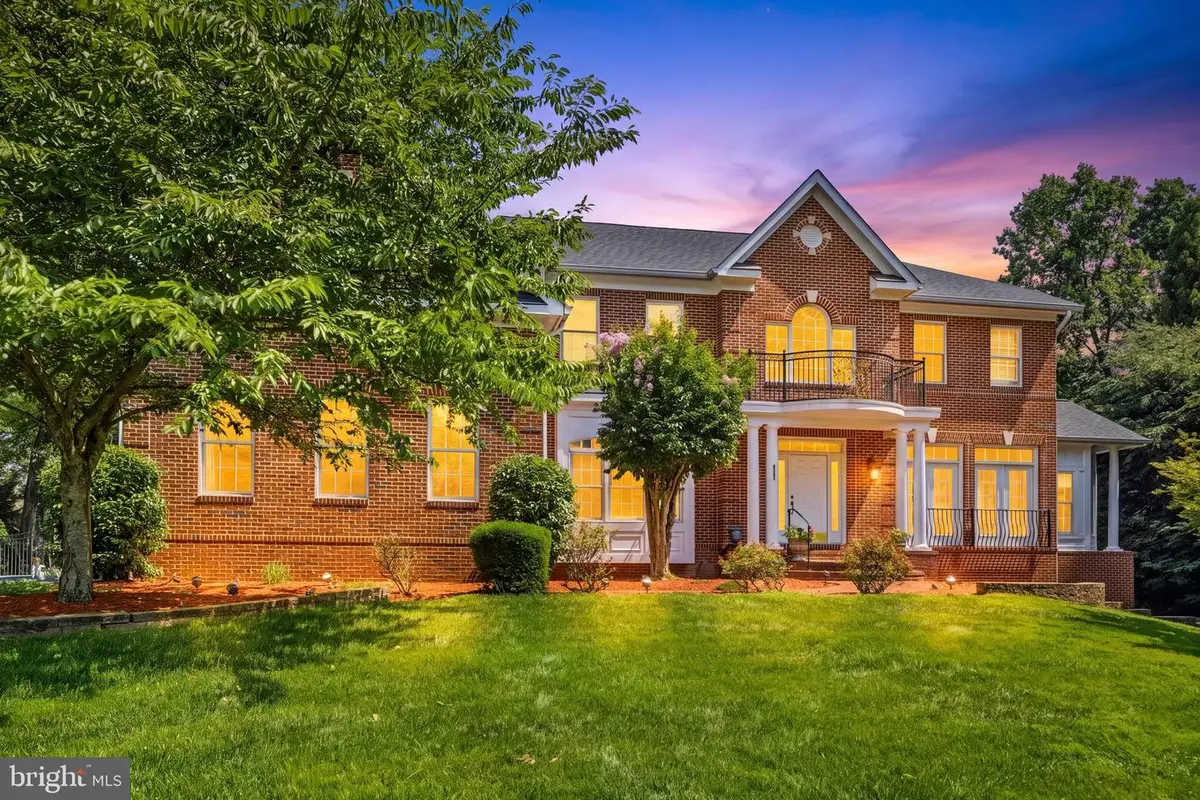 3520 Frostleaf Ct, Fairfax, VA 22033 - #1