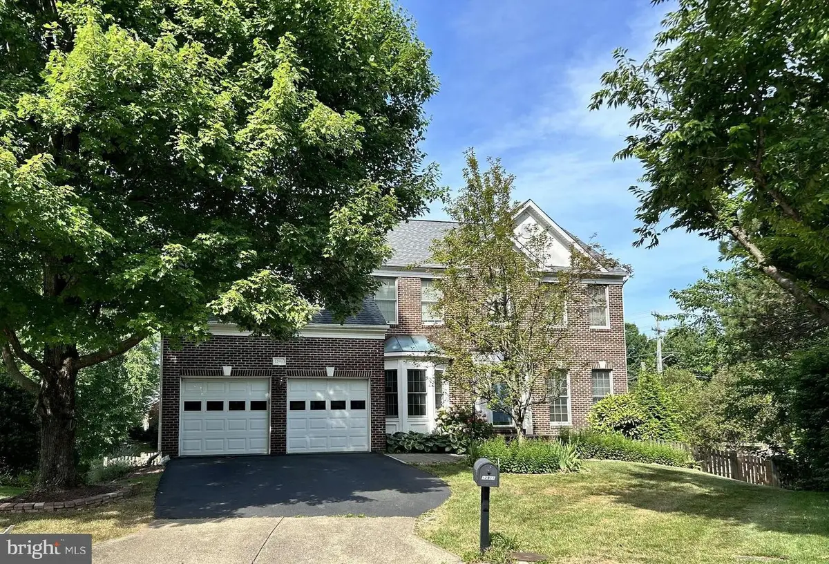 12911 Locksley Ct, Herndon, VA 20171 - #1