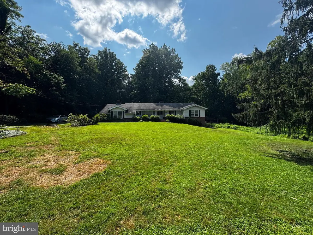 2117 Post Rd, Vienna, VA 22181 - #1