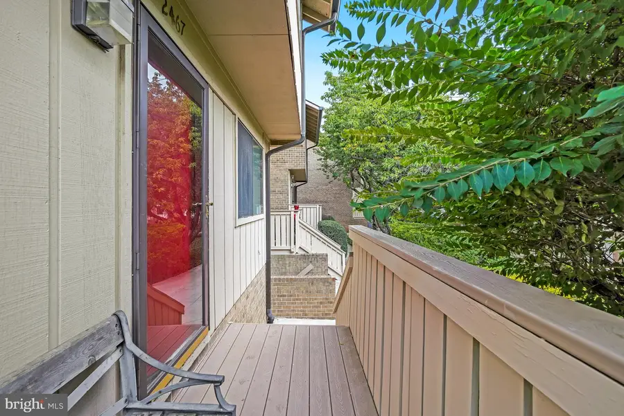 2467 Glengyle Dr #183, Vienna, VA 22181 - #2