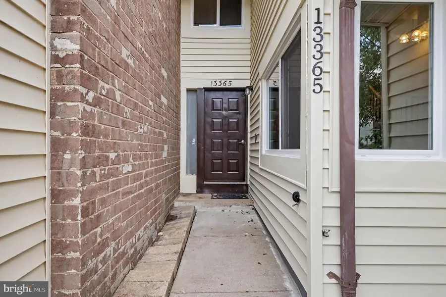 13365 Hungerford Pl, Herndon, VA 20170 - #2