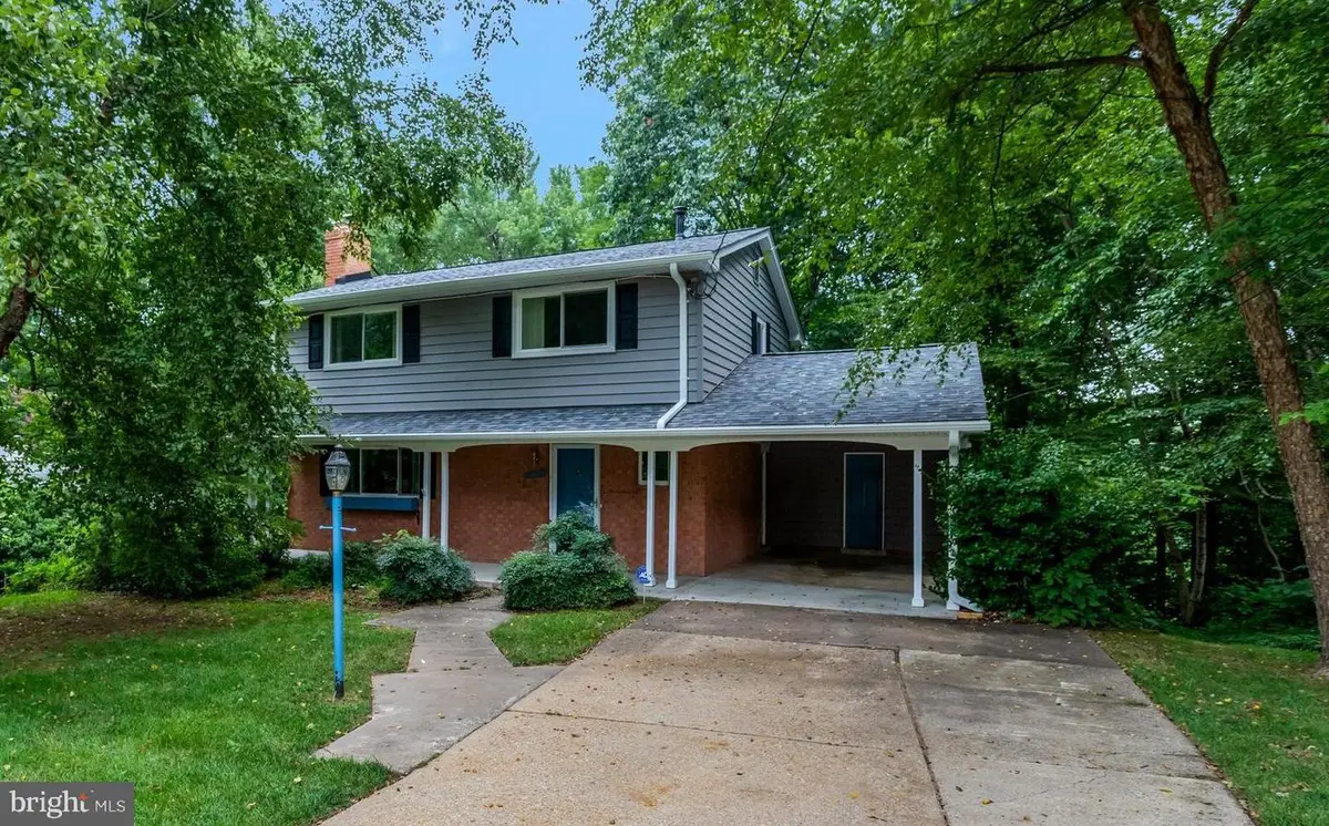 8447 Thames St, Springfield, VA 22151 - #1