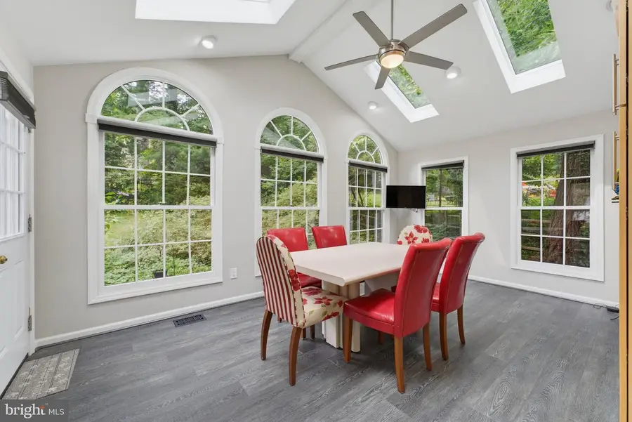8305 Briar Creek Dr, Annandale, VA 22003 - #3