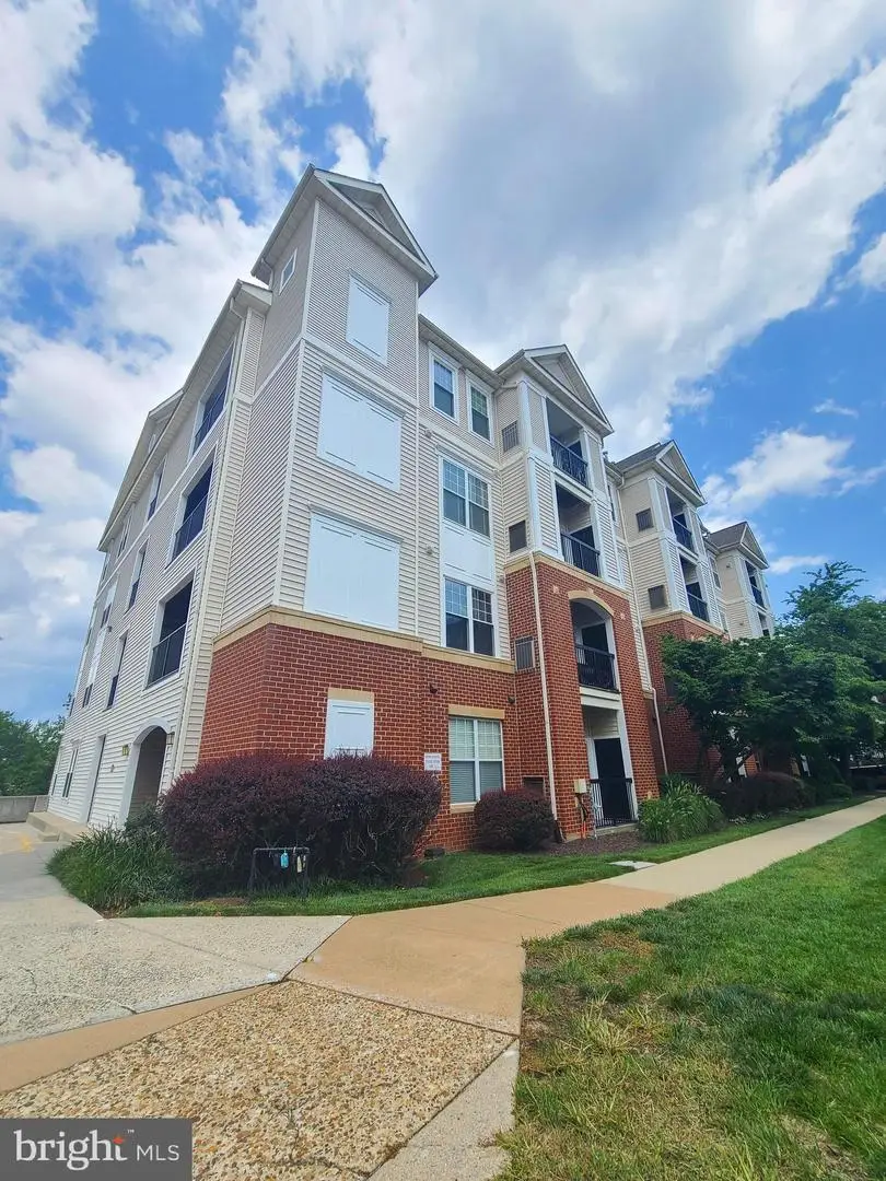 11326 Aristotle Dr #4-303, Fairfax, VA 22030 - #1