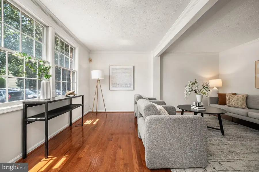 6073 Chicory Pl, Alexandria, VA 22310 - #2