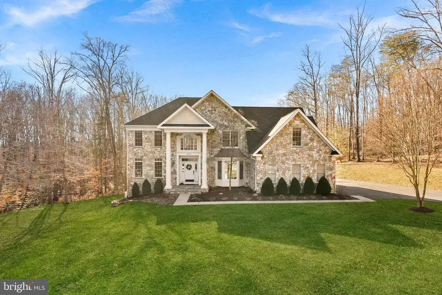 8138 Rondelay Ln, Fairfax Station, VA 22039 - #2