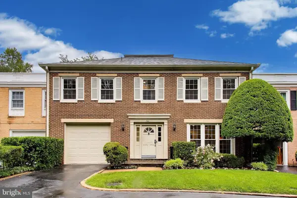704 Blueberry Hill Rd, MCLEAN, VA 22101