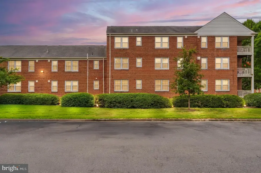6610 E Wakefield Dr #c1, Alexandria, VA 22307 - #2