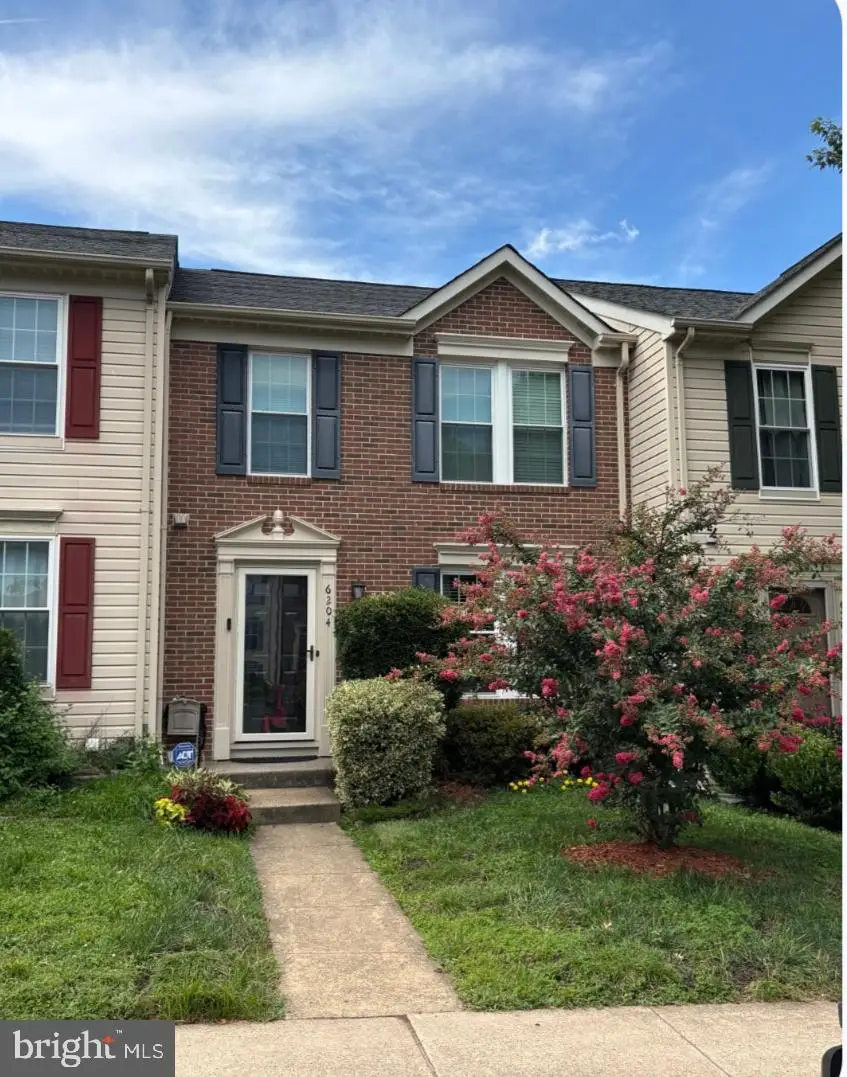 6204 Battalion St, Centreville, VA 20121 - #1