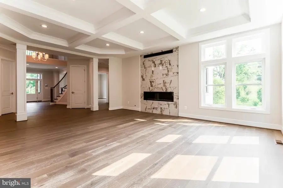1339 Beulah Rd, Vienna, VA 22182 - #3