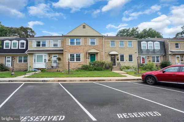 9107 Bowler Dr, FAIRFAX, VA 22031